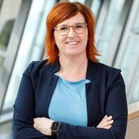 Kroboth-Kolasch, Martina